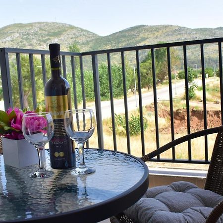 Apartman Dajana Требинье Экстерьер фото