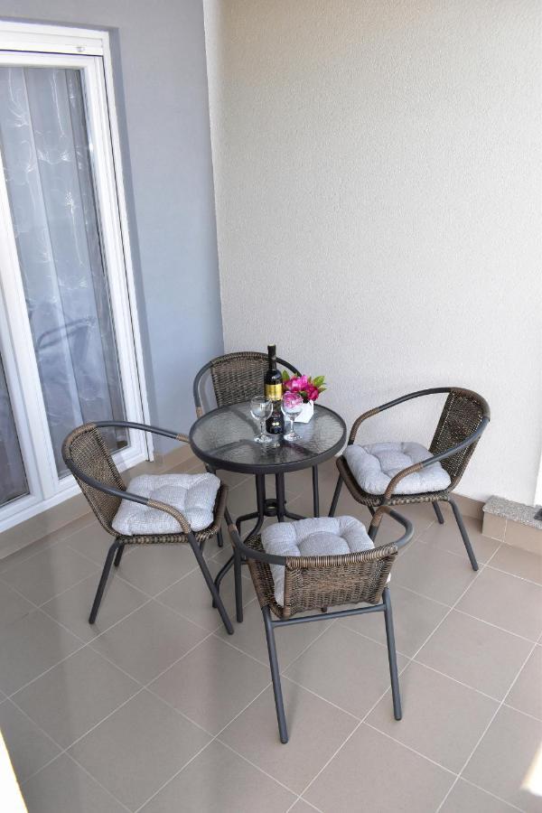 Apartman Dajana Требинье Экстерьер фото